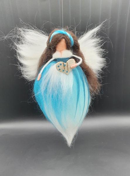 türkisfarbene Elfe mit Glitzerherz